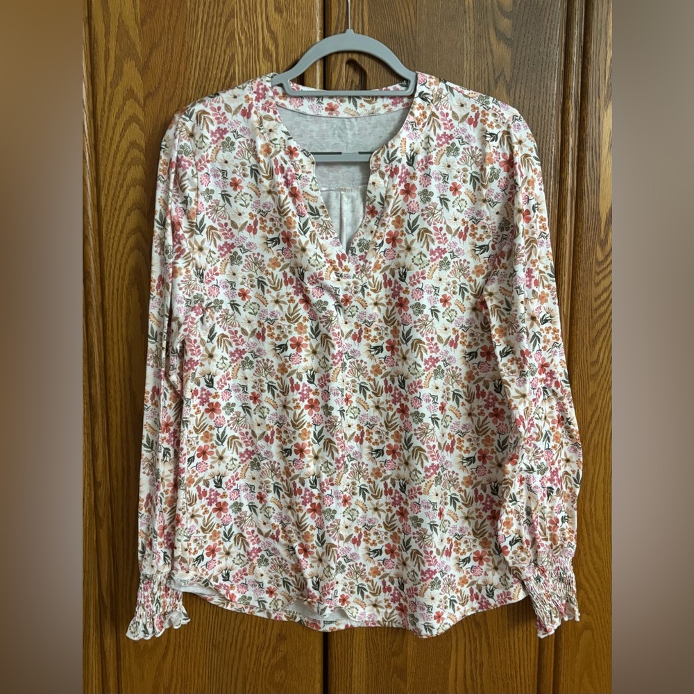Floral Print Blouse with Long Sleeves